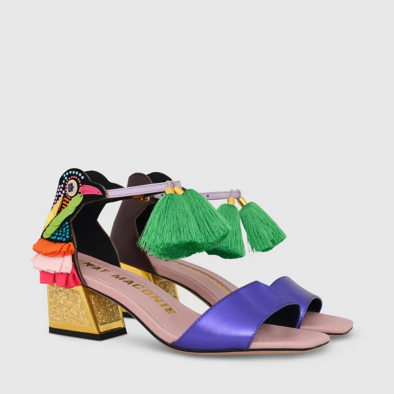 Kay Sandals V